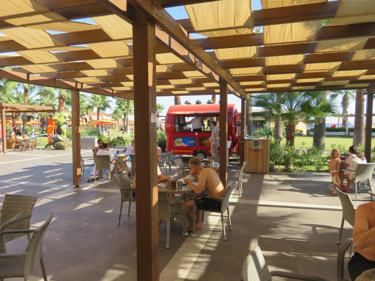 imagini hotel MEGASARAY 2021